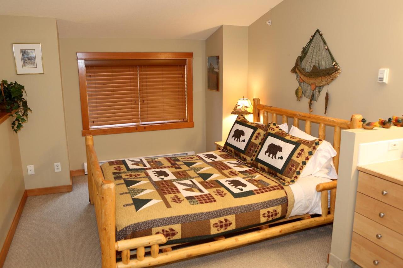 Apartment 405 Bear Creek Crossing Canmore Exterior foto